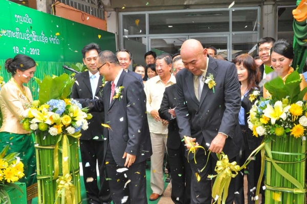 mahathuen-leasing-grand-opening-0120F4D509-68F9-BFB1-C244-CFC2D533EECD.jpg